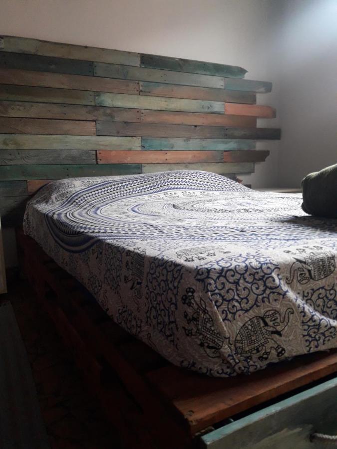 Casa Indaia Bnb - Casa Compartilhada カラグァタトゥバ エクステリア 写真